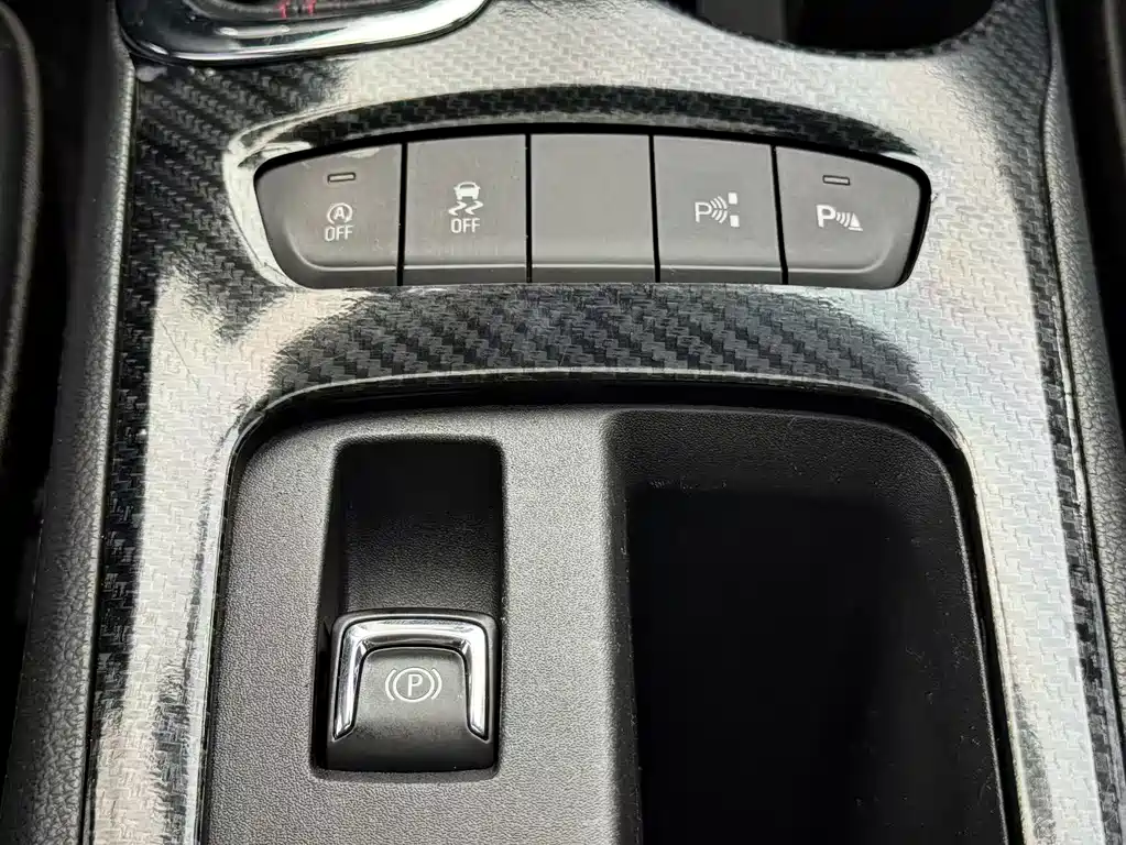 Chevrolet Cruze 2018 — фото 16