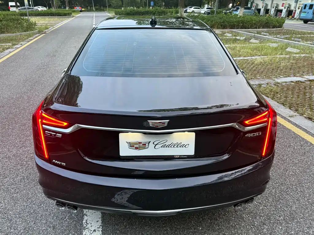 Cadillac CT6 2023 — фото 25