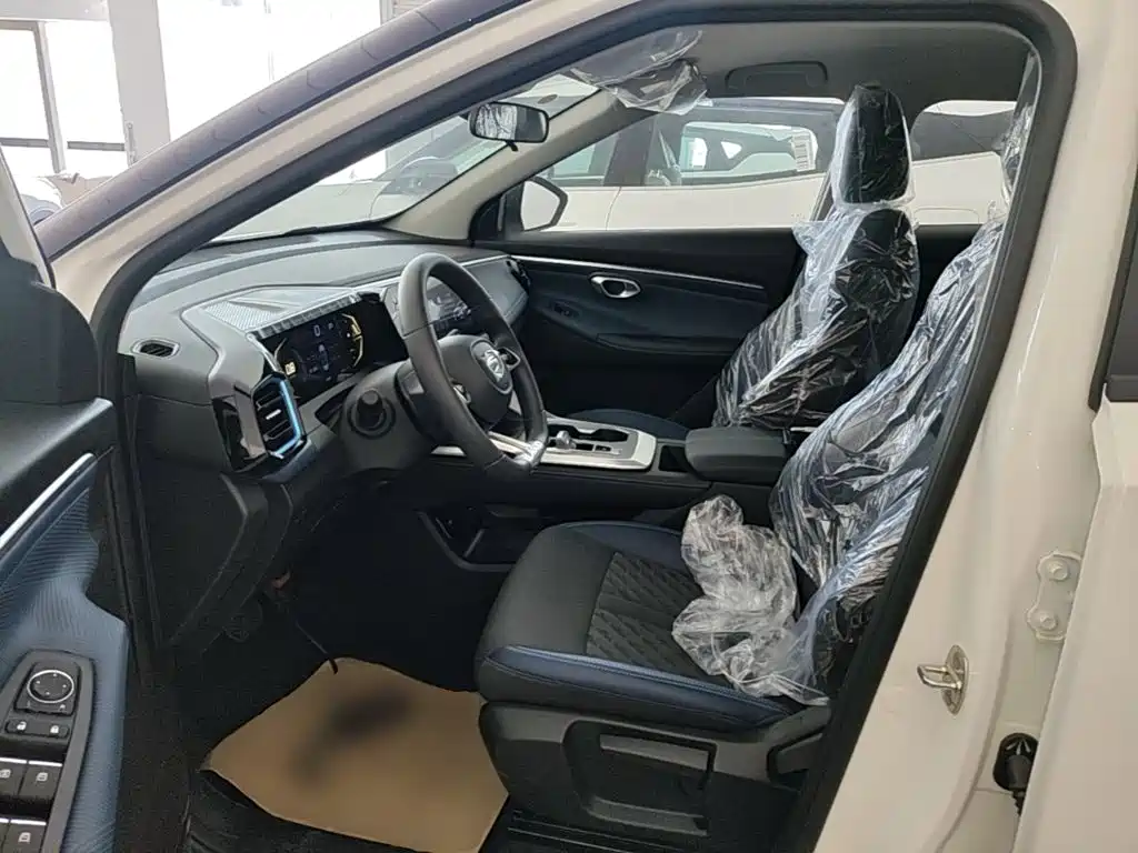 GAC Motor Trumpchi GS3 2026 — фото 15