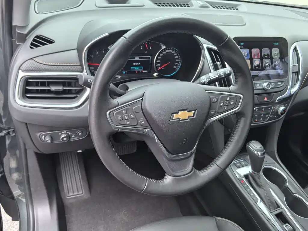 Chevrolet Equinox 2018 — фото 28