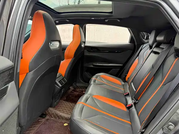 Changan UNI-V 2024