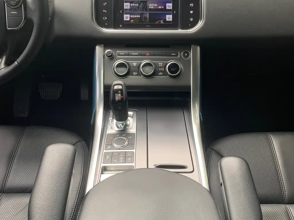 Land Rover Range Rover Sport 2016 — фото 13
