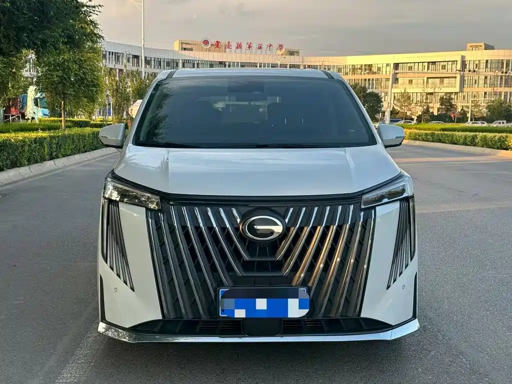 GAC Trumpchi M8 2023 — фото 2