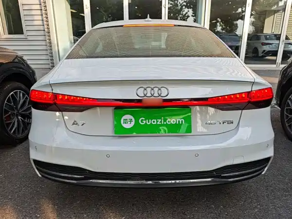 Audi A7 2024