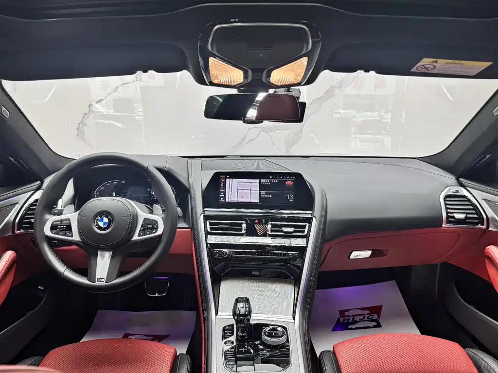 BMW 8 Series 2021