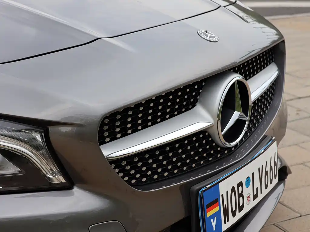 Mercedes-Benz CLA 2018 — фото 8
