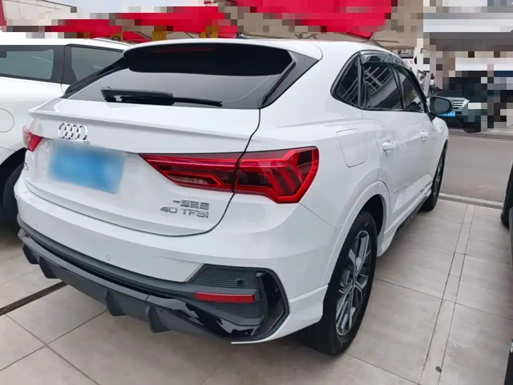 Audi Q3 Sportback 2021 — фото 7