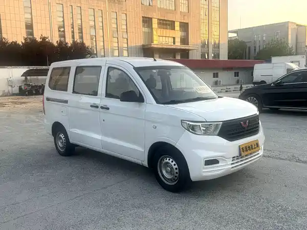 Wuling Hongguang V 2019