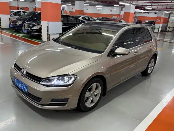 Volkswagen Golf 2014