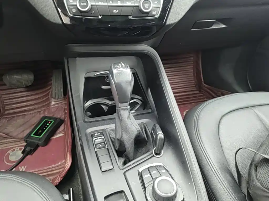 BMW X1 2017 — фото 14