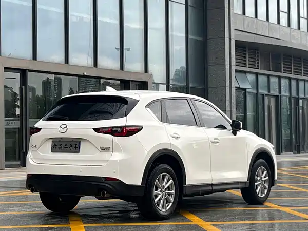 Mazda CX-5 2025