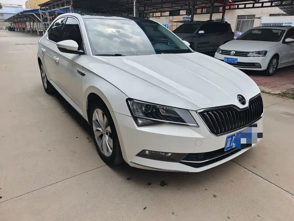Skoda Superb 2019