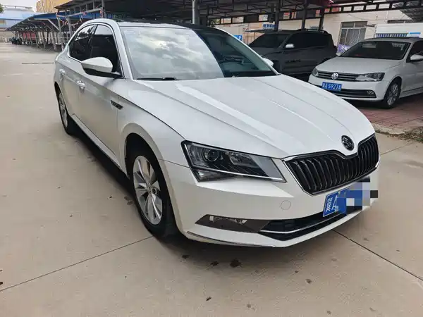Skoda Superb 2019
