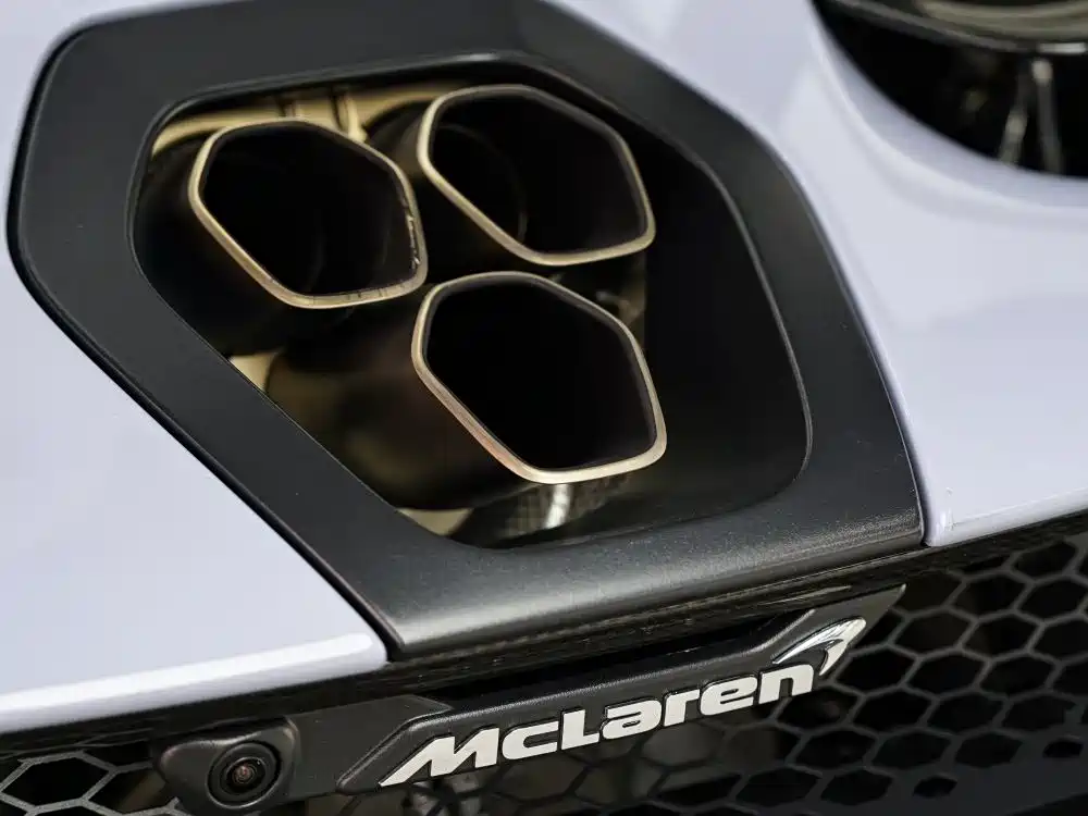 McLaren  2025 — фото 18