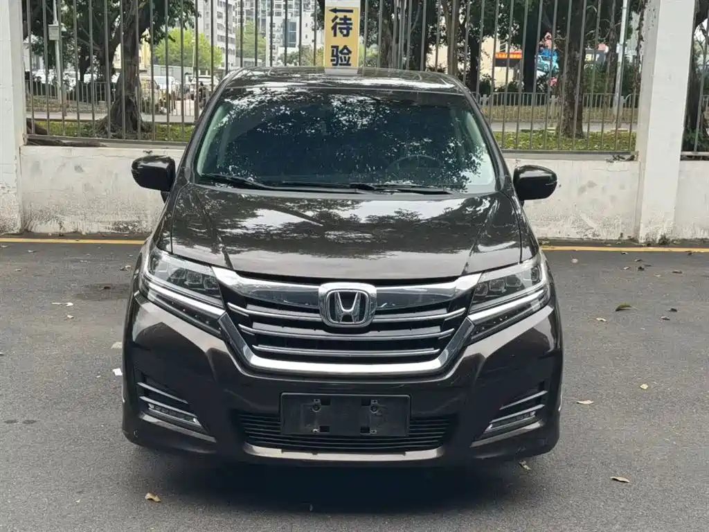 Honda Elysion 2018 — фото 3