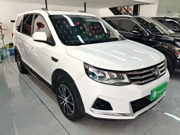 Dongfeng Fengxing SX6 2020