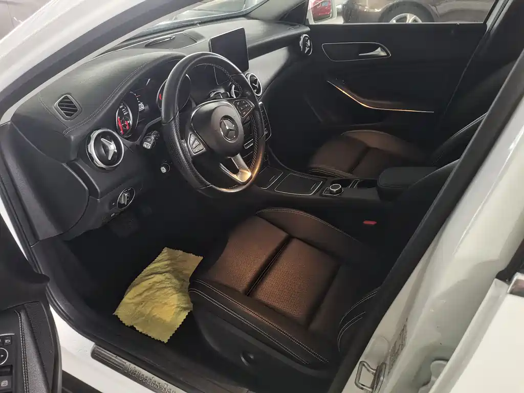 Mercedes-Benz GLA 2017 — фото 4