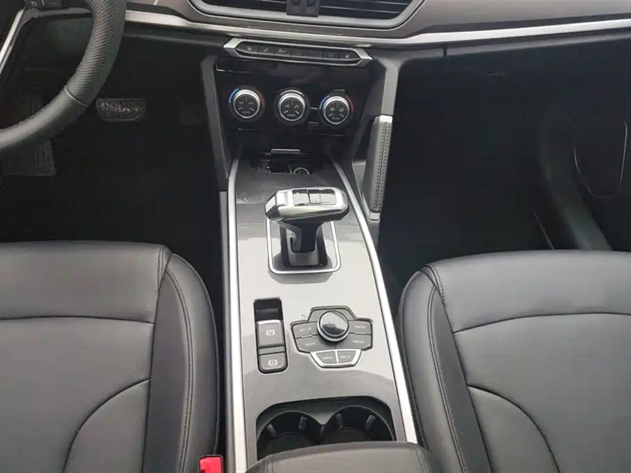 Haval H6 2019 — фото 16