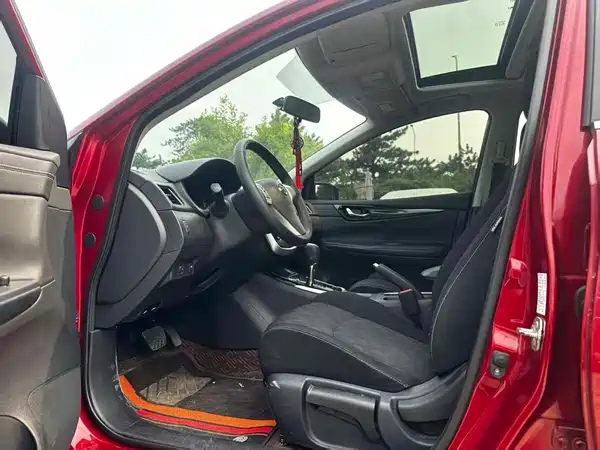 Nissan Tiida 2020