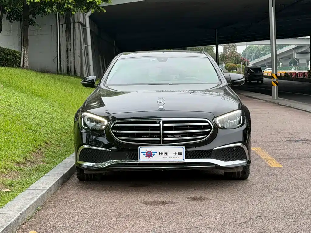 Mercedes-Benz E-Class 2023 — фото 2