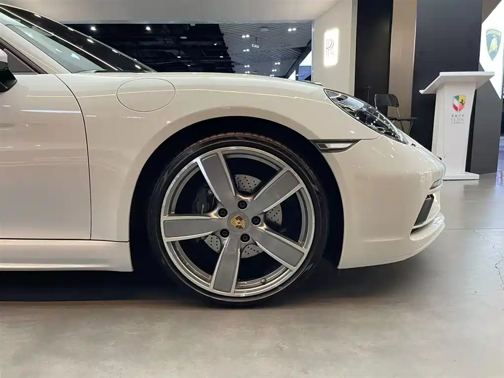 Porsche 718 2023 — фото 16