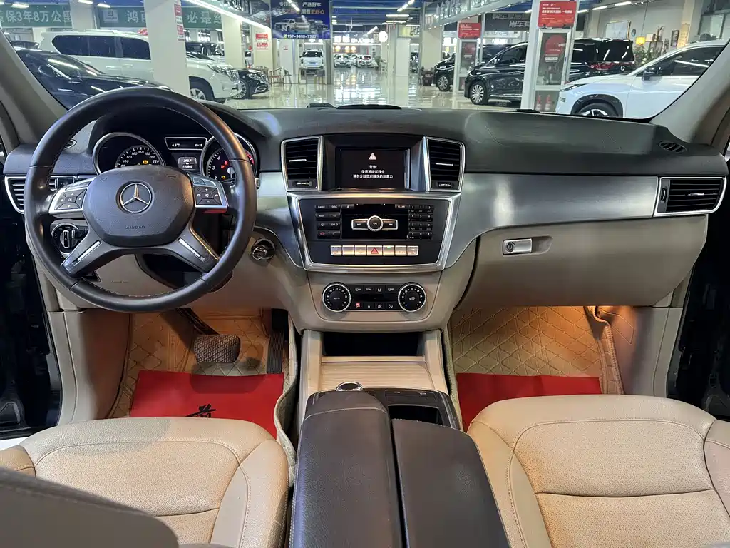Mercedes-Benz M-Class 2014 — фото 10