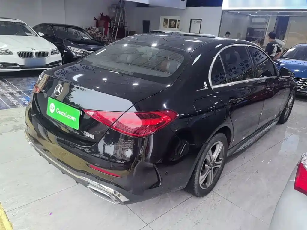 Mercedes-Benz C-Class 2022