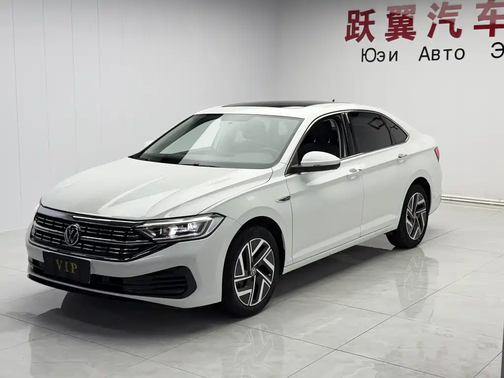 Volkswagen Sagitar 2022