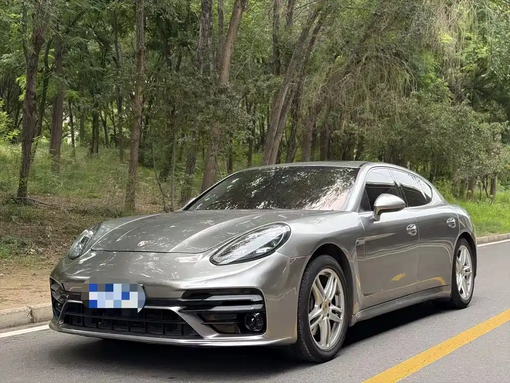Porsche Panamera 2014