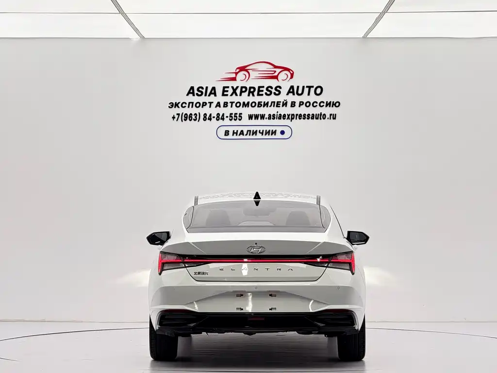 Hyundai Elantra 2023
