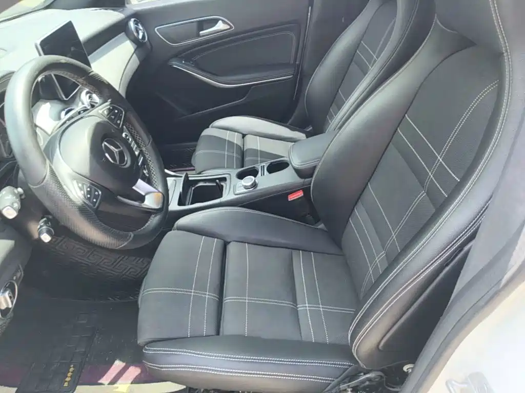 Mercedes-Benz CLA 2016 — фото 15
