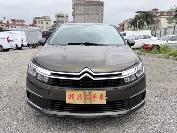 Citroën C4L 2019