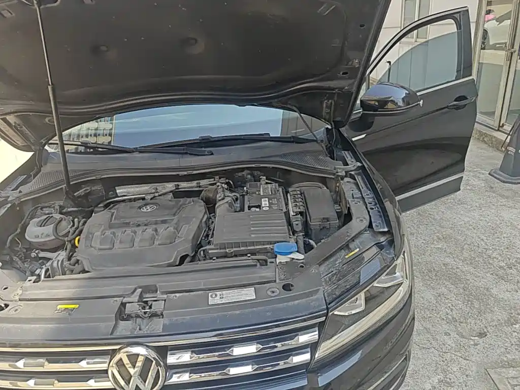 Volkswagen Tiguan L 2018 — фото 22