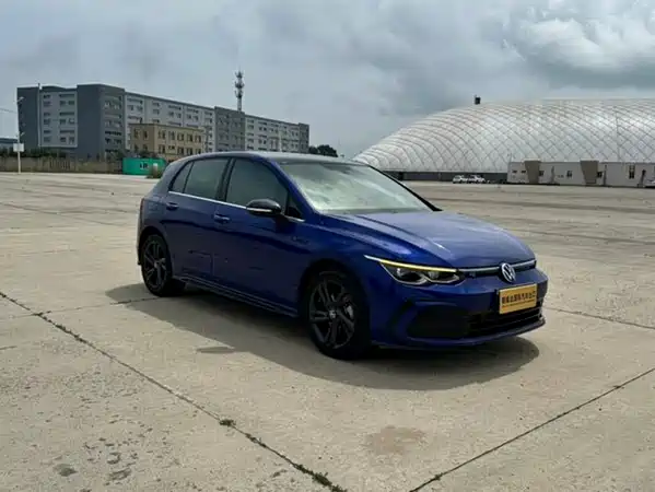 Volkswagen Golf 2022