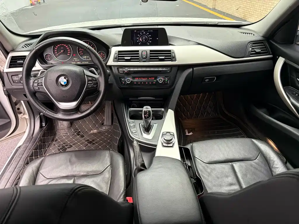 BMW 3 Series 2015