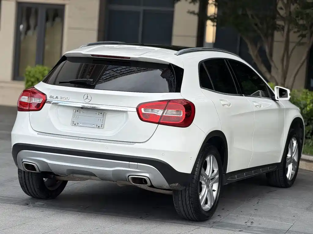 Mercedes-Benz GLA 2016 — фото 9