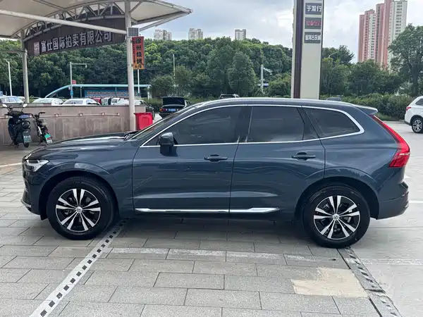 Volvo XC60 2024
