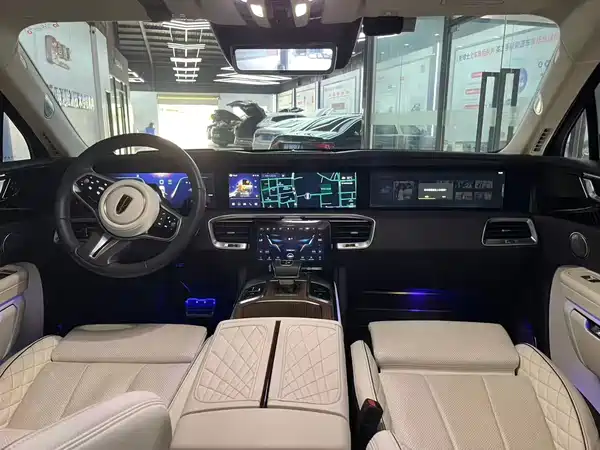 Hongqi E-HS9 2022