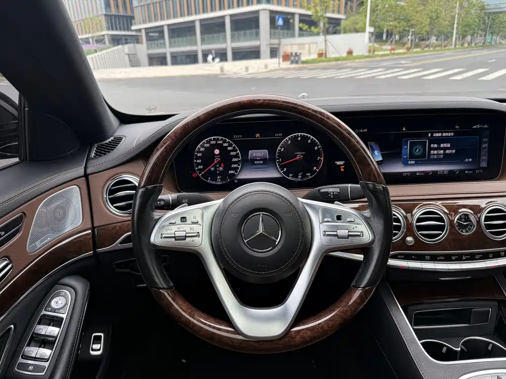 Mercedes-Benz S-Class 2019 — фото 13