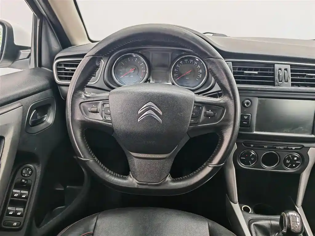 Citroen C3-XR 2017 — фото 11
