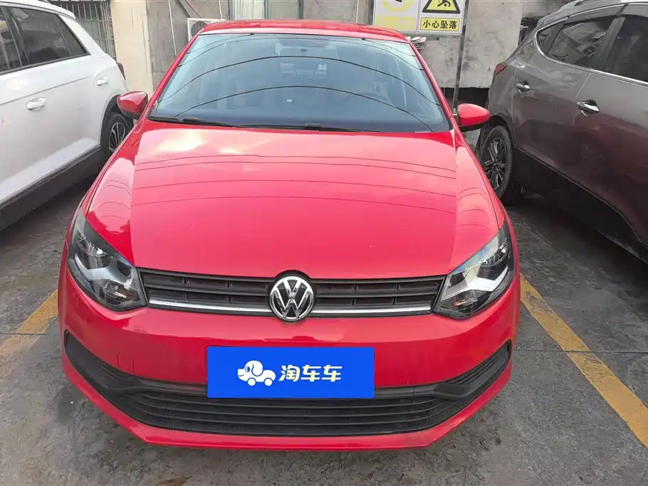 Volkswagen Polo 2015 — фото 2