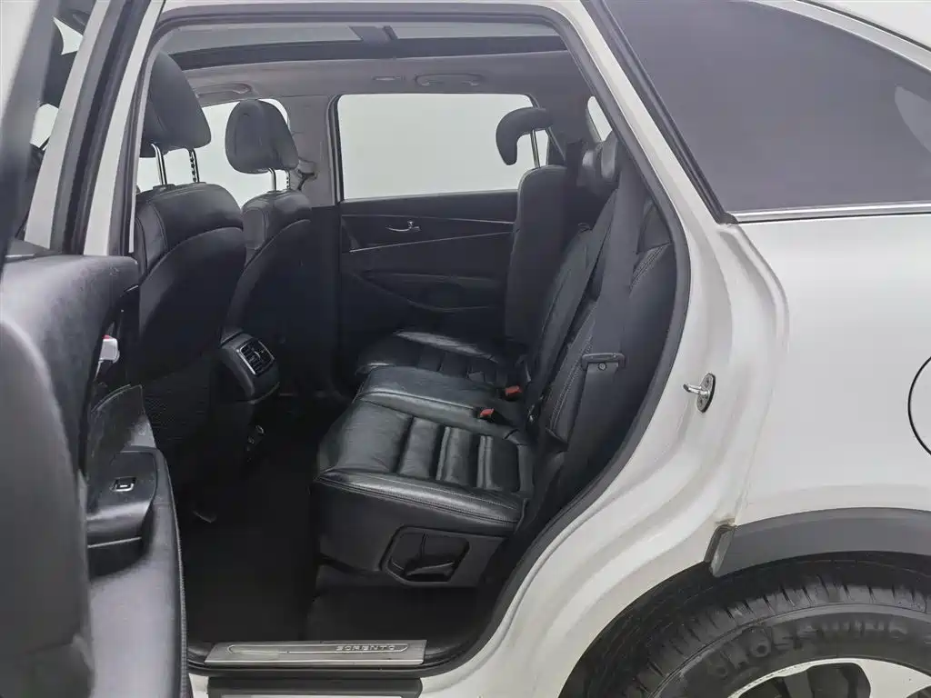 Kia Sorento 2015 — фото 15