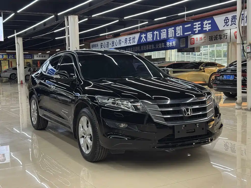 Honda Crosstour 2012 — фото 8