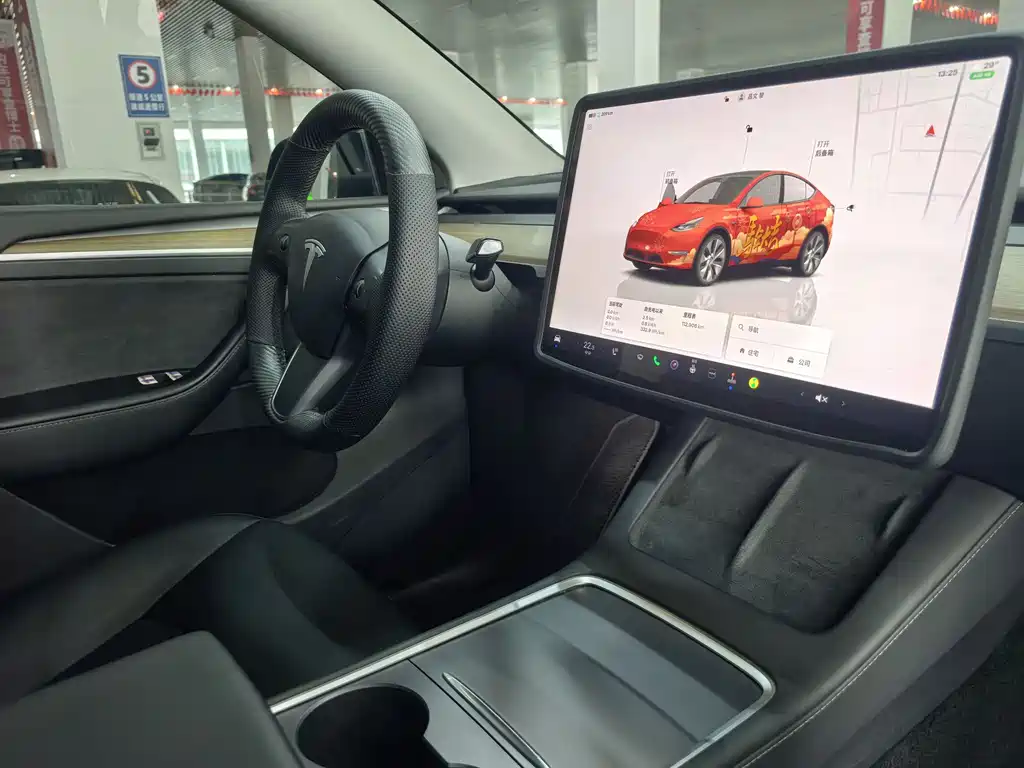 Tesla Model Y 2023 — фото 20