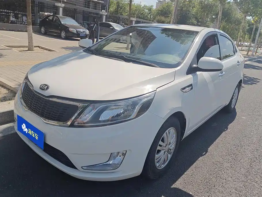 Kia K2 2013
