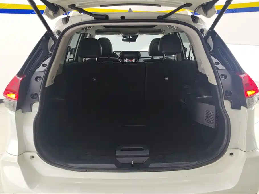 Nissan X-Trail 2021