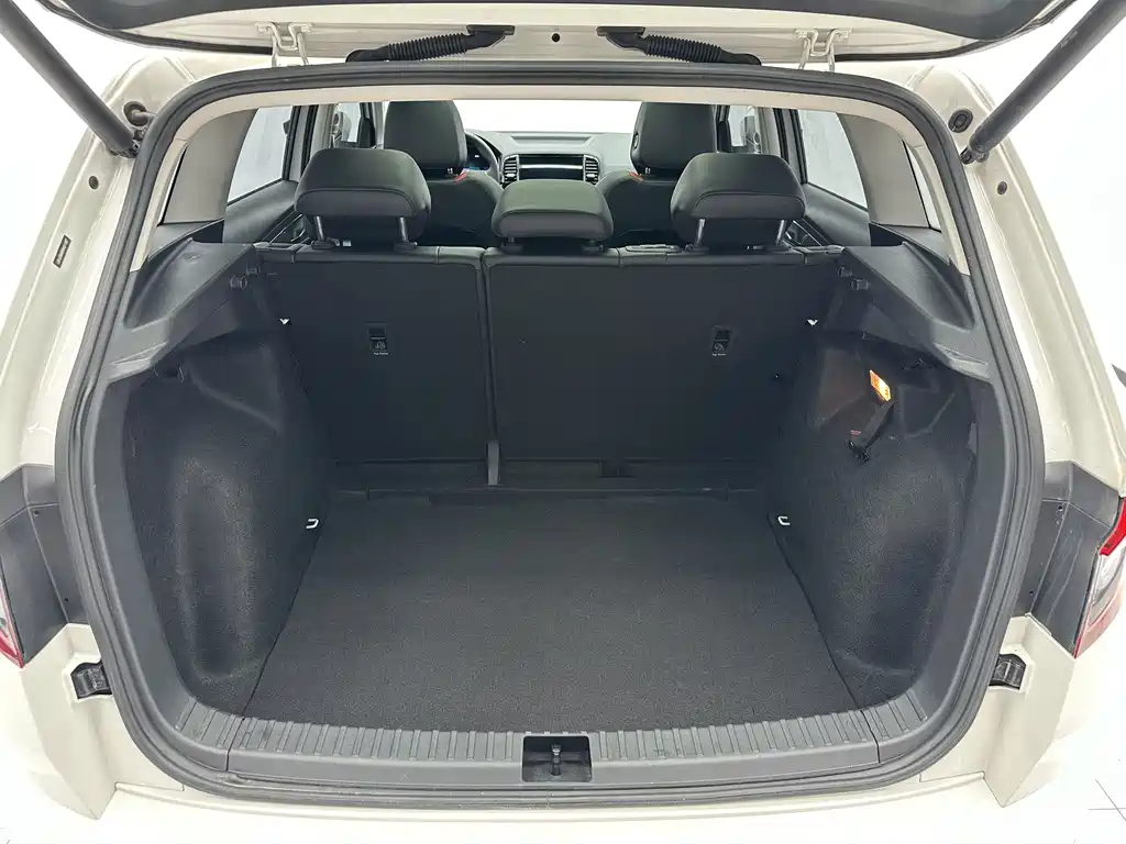 Skoda Karoq 2022 — фото 18