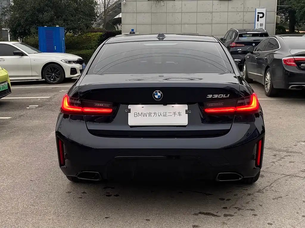 BMW 3 Series 2025