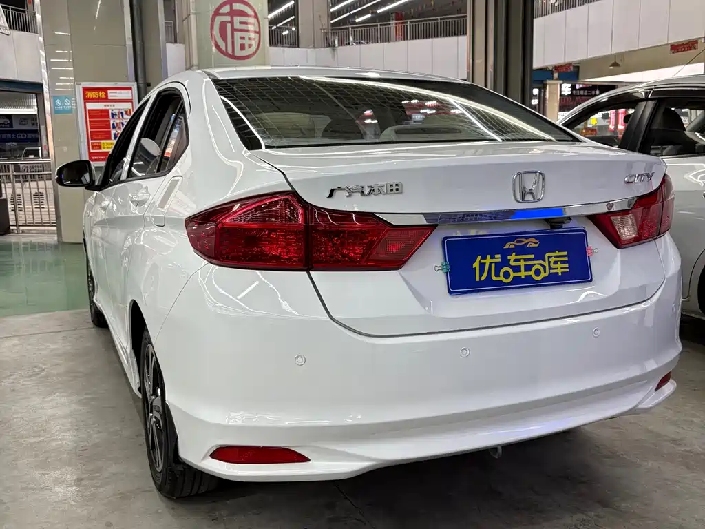 Honda City 2016 — фото 6