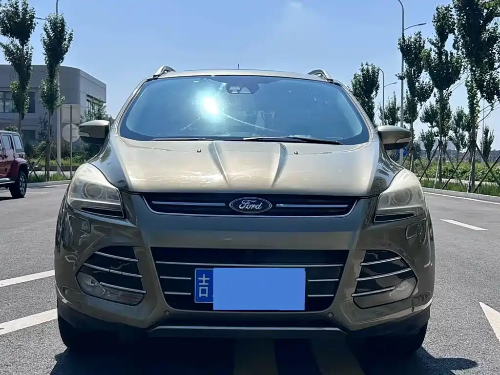 Ford Kuga 2014 — фото 2